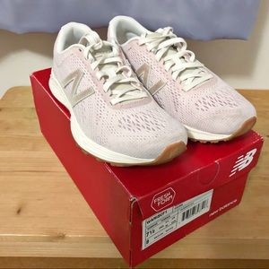 New Balance Arishi Lightweight Running Shoe Blush